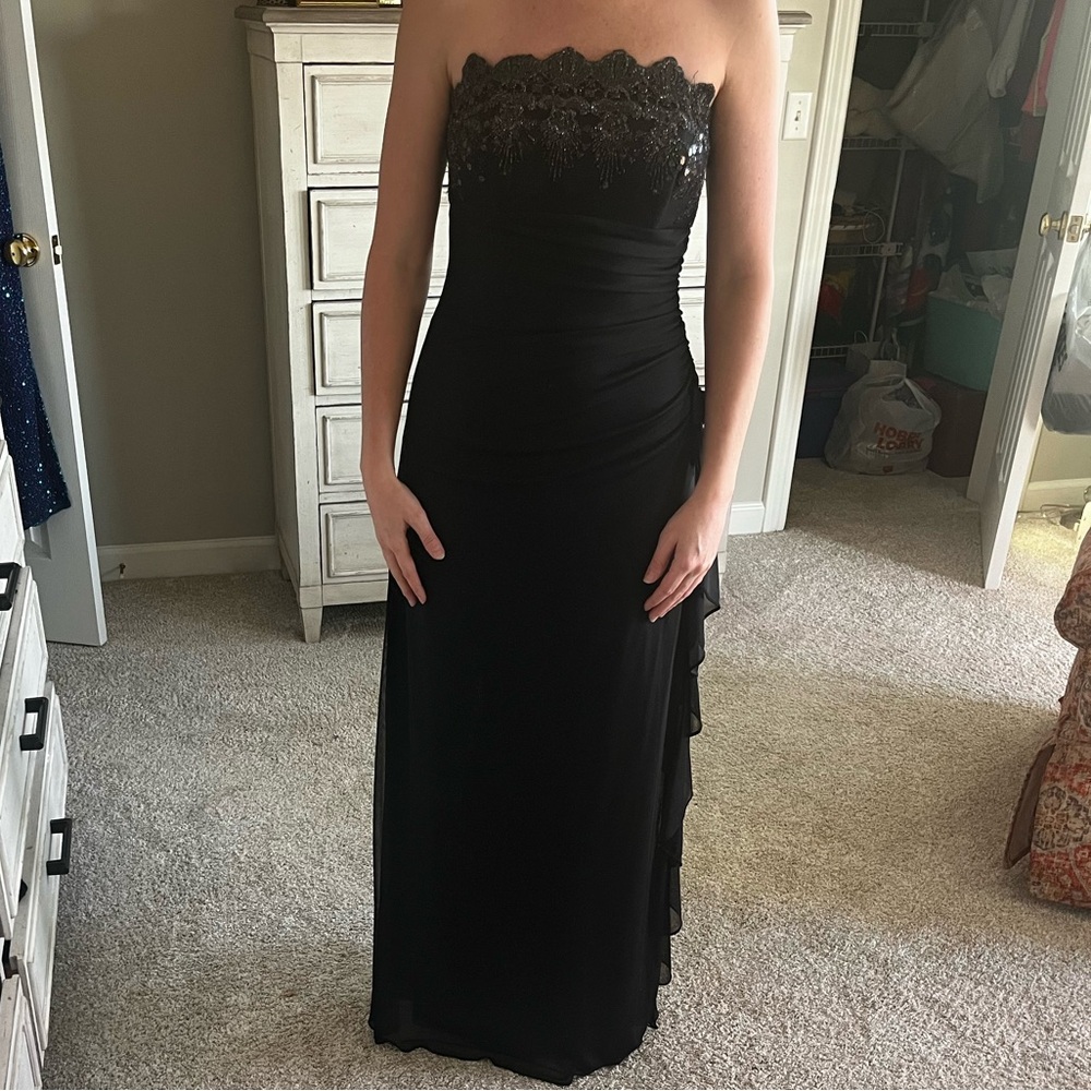 Elegant Black Evening Gown